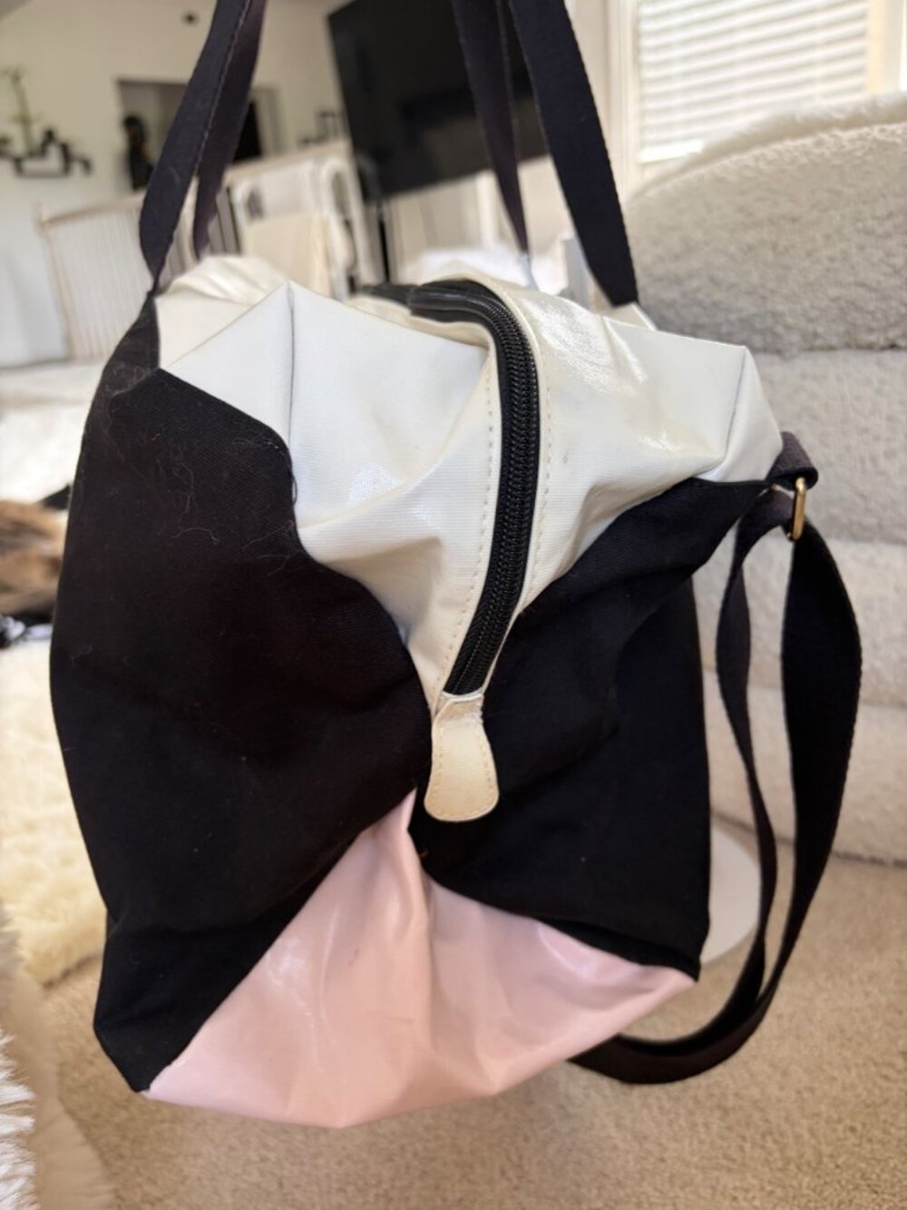 Victorias Secret Black & White Canvas Tote/Shoulder Bag With Adjustable Strap - Picture 8 of 16